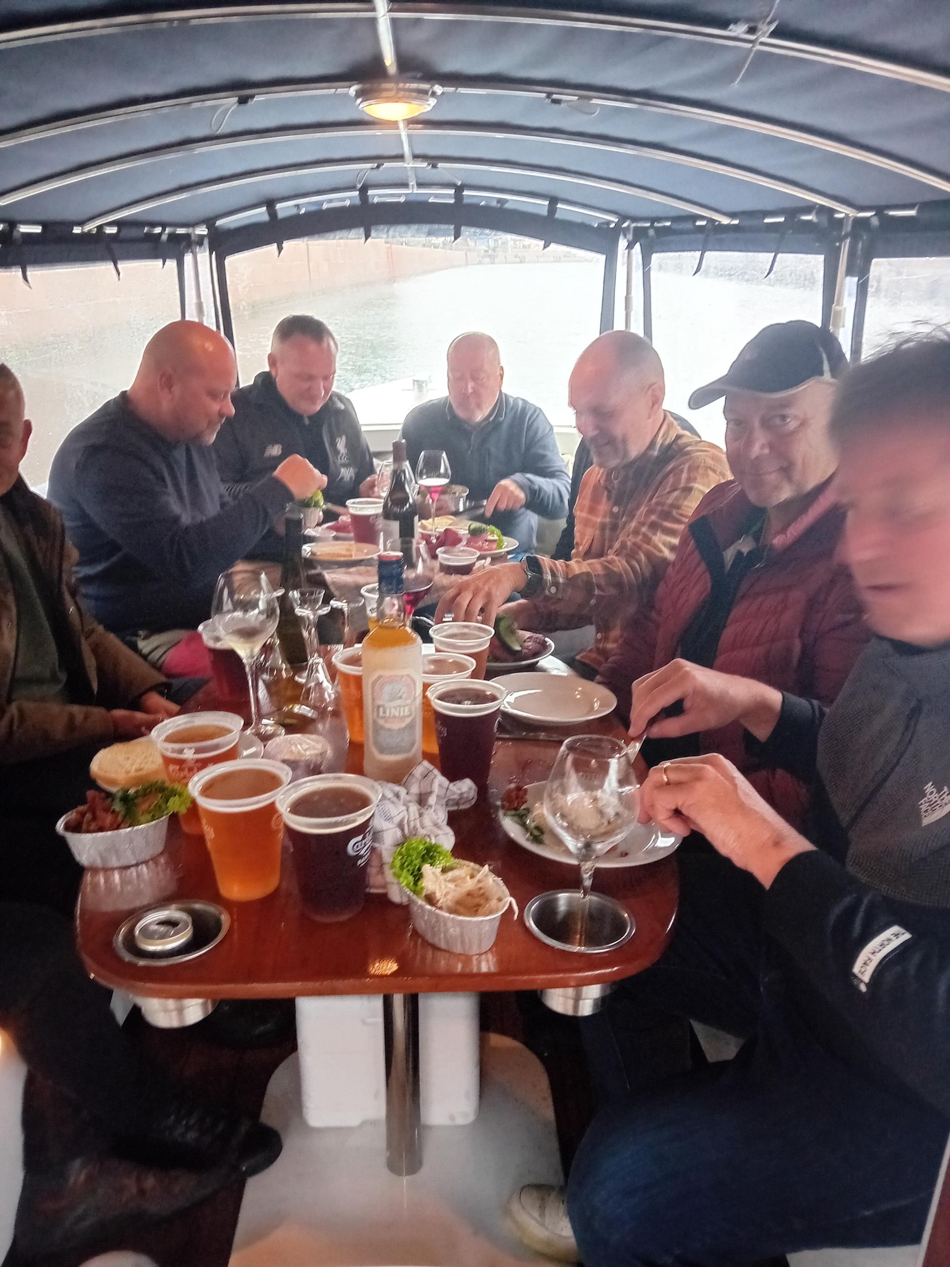 Large Duffy boat – for 12 people - Image 4