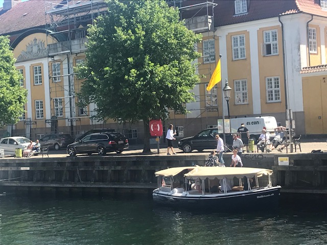 Large Duffy boat – for 12 people - Image 3